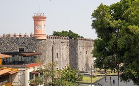 Suites Las Plazas